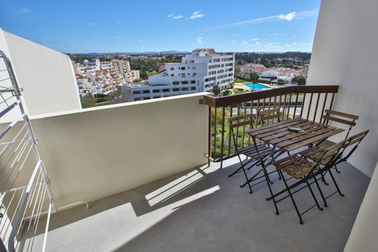 Luxe Condo With Pool, Airco And Seaview Balcony - Go4Portugal - Albufeira Exteriör bild