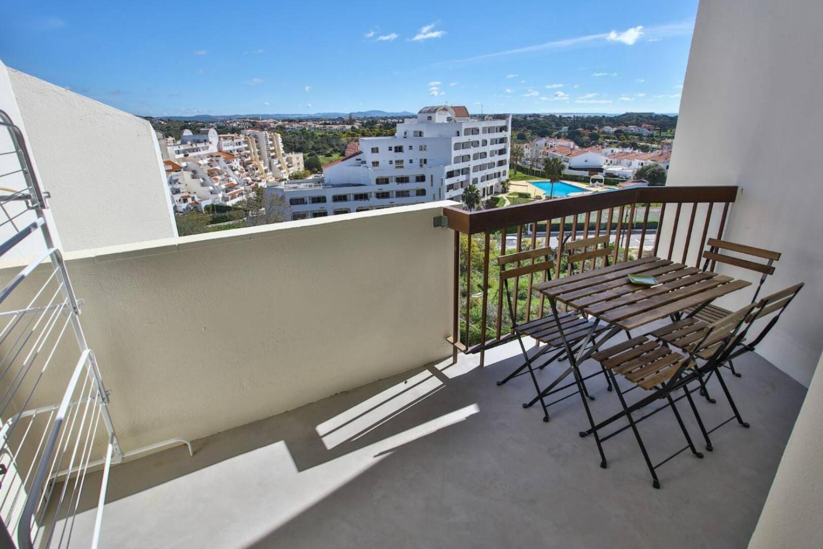 Luxe Condo With Pool, Airco And Seaview Balcony - Go4Portugal - Albufeira Exteriör bild