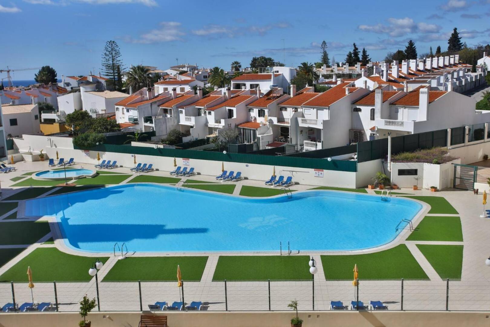 Luxe Condo With Pool, Airco And Seaview Balcony - Go4Portugal - Albufeira Exteriör bild